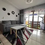 Vlasta Port Royal Cristianos דירה